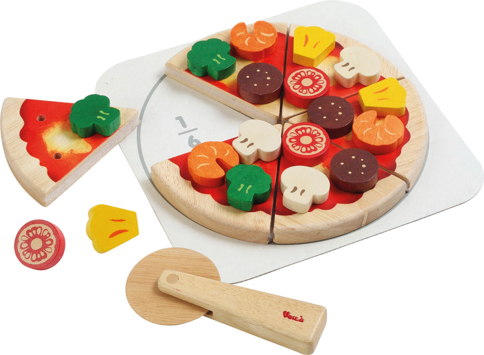 WOODEN CUT AND PLAY PIZZA